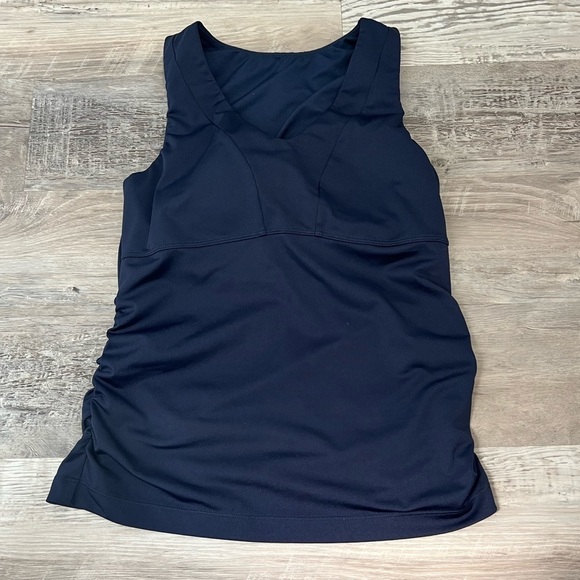Athleta Tops Athleta Empire V-Neck Tank Top With Self Bra Size Medium - Picture 1 of 3